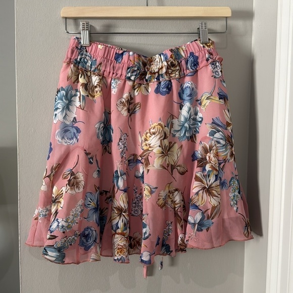 Pretty garden stretch waist skirt size medium pink with flowers - Picture 2 of 2